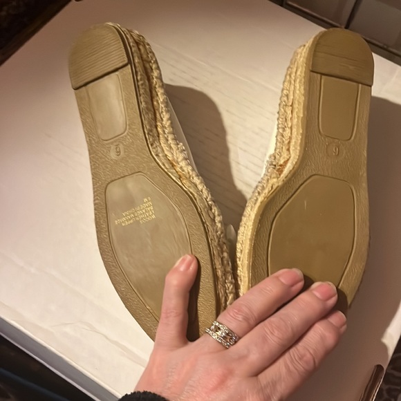 Kenzie Summer Cottage Loafers. 6 - Picture 2 of 7